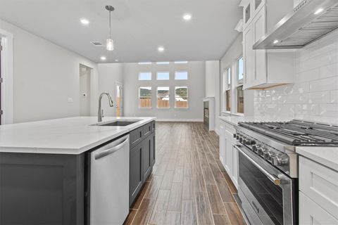Tiny photo for 8515 Pine Muhly DR, Lago Vista, TX 78645 (MLS # 4516914)