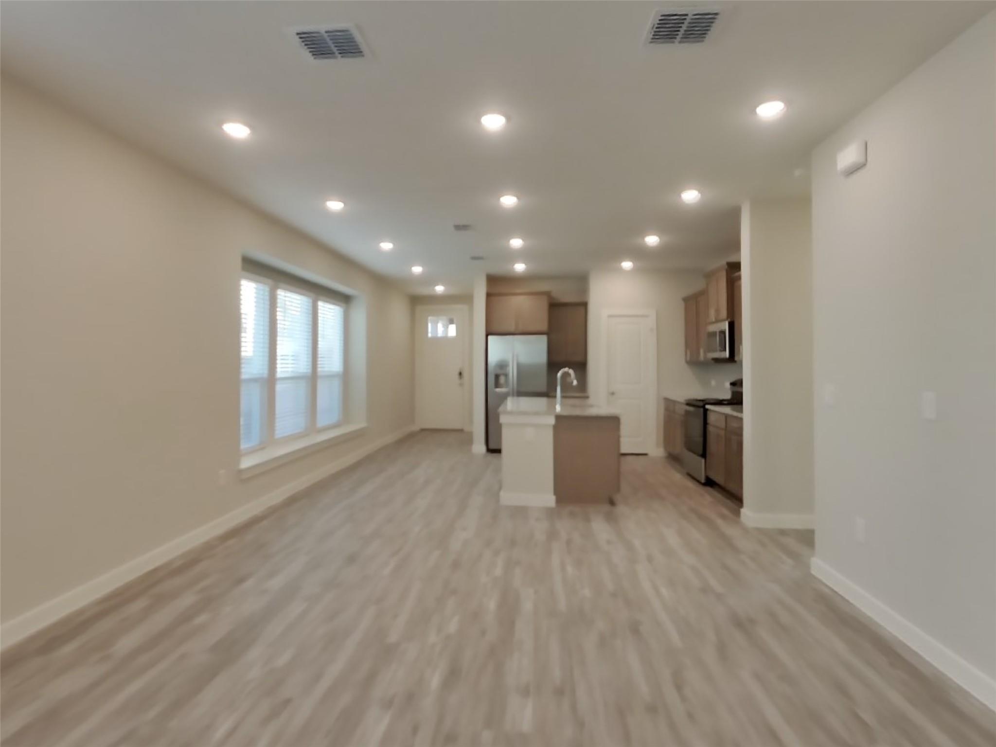 1629 Mexican Heather DR
