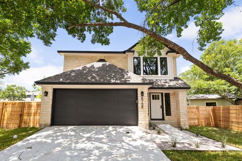 Photo of 8708 Cretys CV, Austin, TX 78745 (MLS # 5704055)