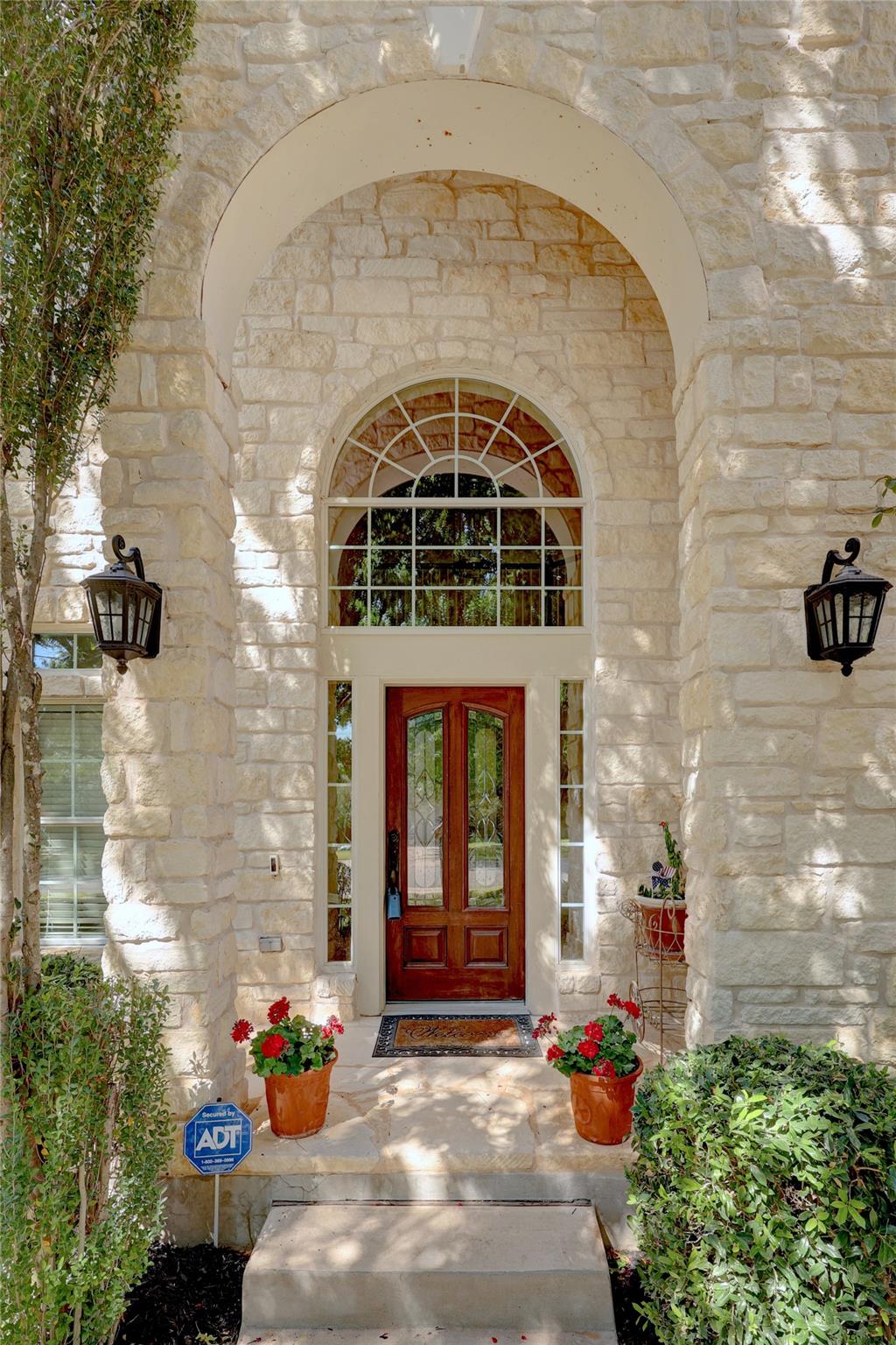 2722 Cedar Springs PL