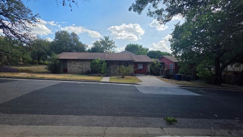 Photo of 1801 Waterston Ave, Austin, TX 78703 (MLS # 1467512)