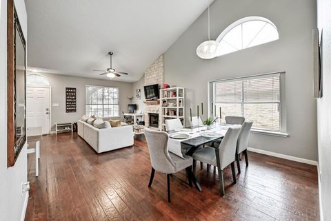 Tiny photo for 11002 Watchful Fox DR, Austin, TX 78748 (MLS # 7366934)