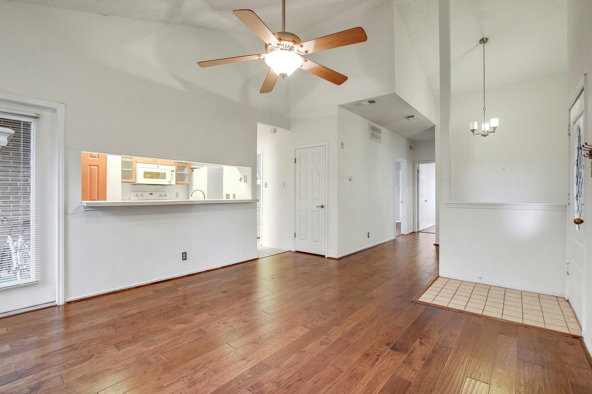 700 S 1st ST 304