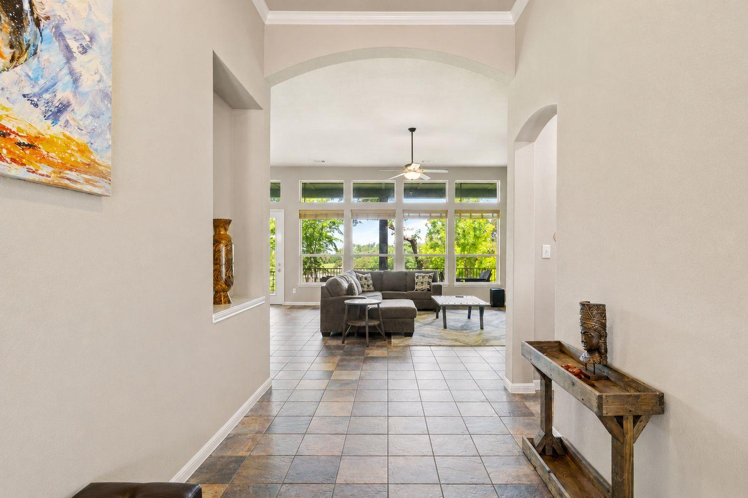 14915 Arrowhead DR