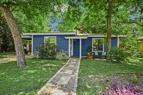 Photo of 5815 Duval ST, Austin, TX 78752 (MLS # 2538148)