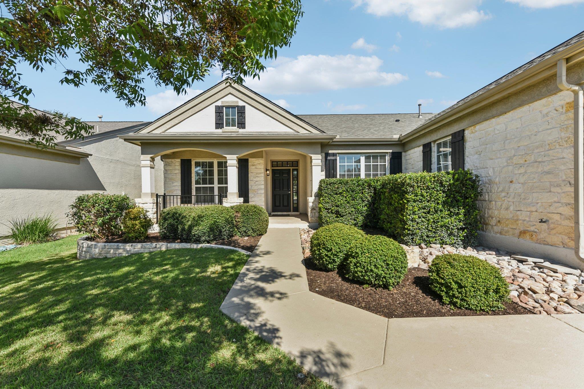 206 Armstrong DR