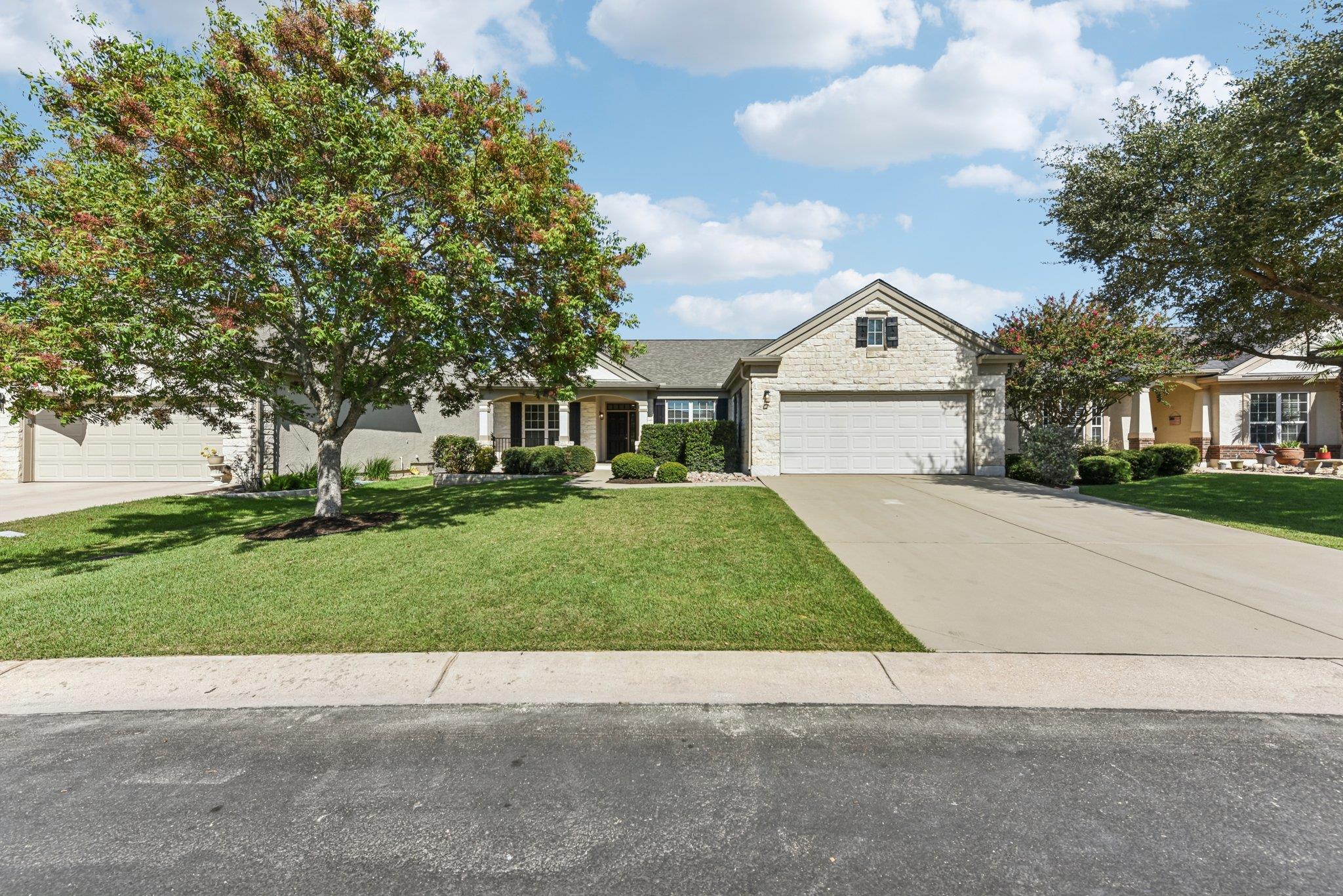 206 Armstrong DR