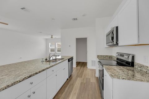 Tiny photo for 19601 Caymus DR, Pflugerville, TX 78660 (MLS # 4883465)