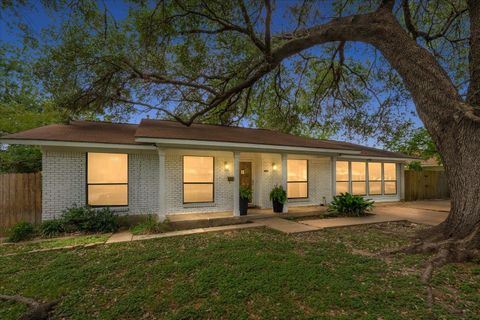8102 Shadowood DR Austin TX 78757