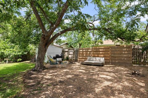 Tiny photo for 8102 Shadowood DR, Austin, TX 78757 (MLS # 7084162)