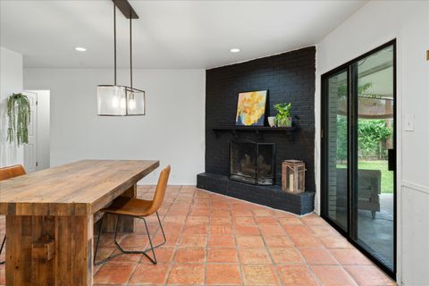 Tiny photo for 8102 Shadowood DR, Austin, TX 78757 (MLS # 7084162)