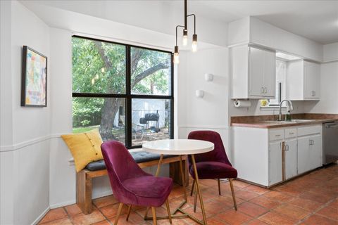 Tiny photo for 8102 Shadowood DR, Austin, TX 78757 (MLS # 7084162)