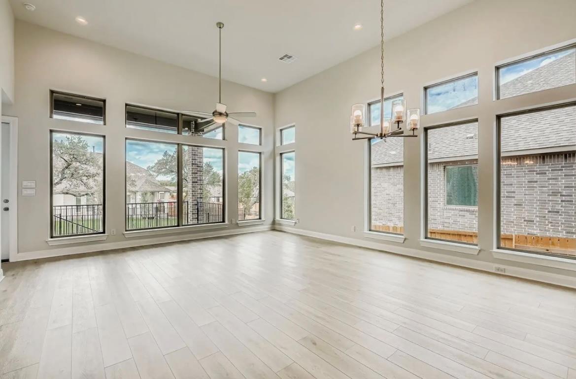 310 Prickly Poppy LOOP