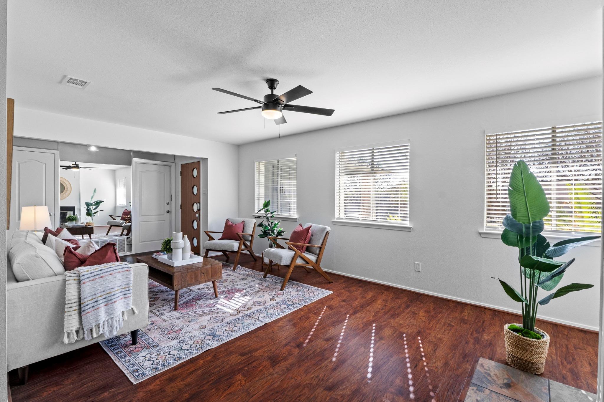 9906 Oak Run DR