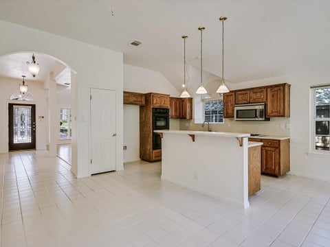 Tiny photo for 10817 Redmond RD, Austin, TX 78739 (MLS # 1126827)
