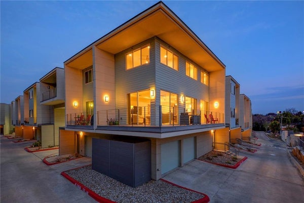 604 N BLUFF DR UNIT 153, AUSTIN, TX 78745 - Image 738eda9f30242535b3cb765eddc06232/2464106901