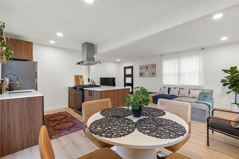 Tiny photo for 1111 Ebert Ave, Austin, TX 78721 (MLS # 9469140)