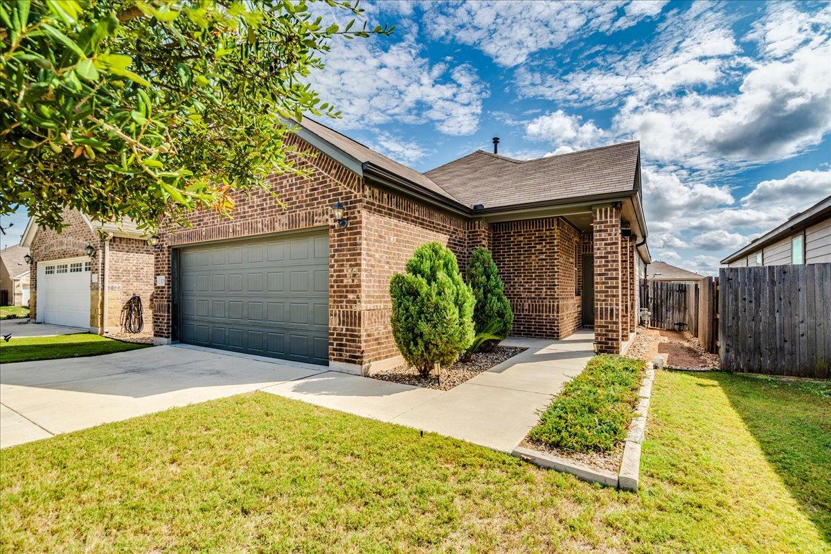 125 Boxwood DR