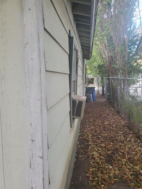 Tiny photo for 1805 McKinley Ave, Austin, TX 78702 (MLS # 6322515)