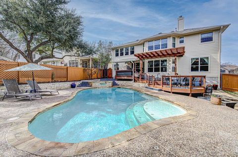 208 Kettleman LN N Austin TX 78717