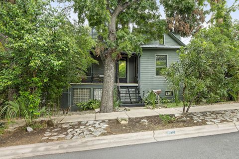 Photo of 1007 E 8th ST, Austin, TX 78702 (MLS # 8369328)