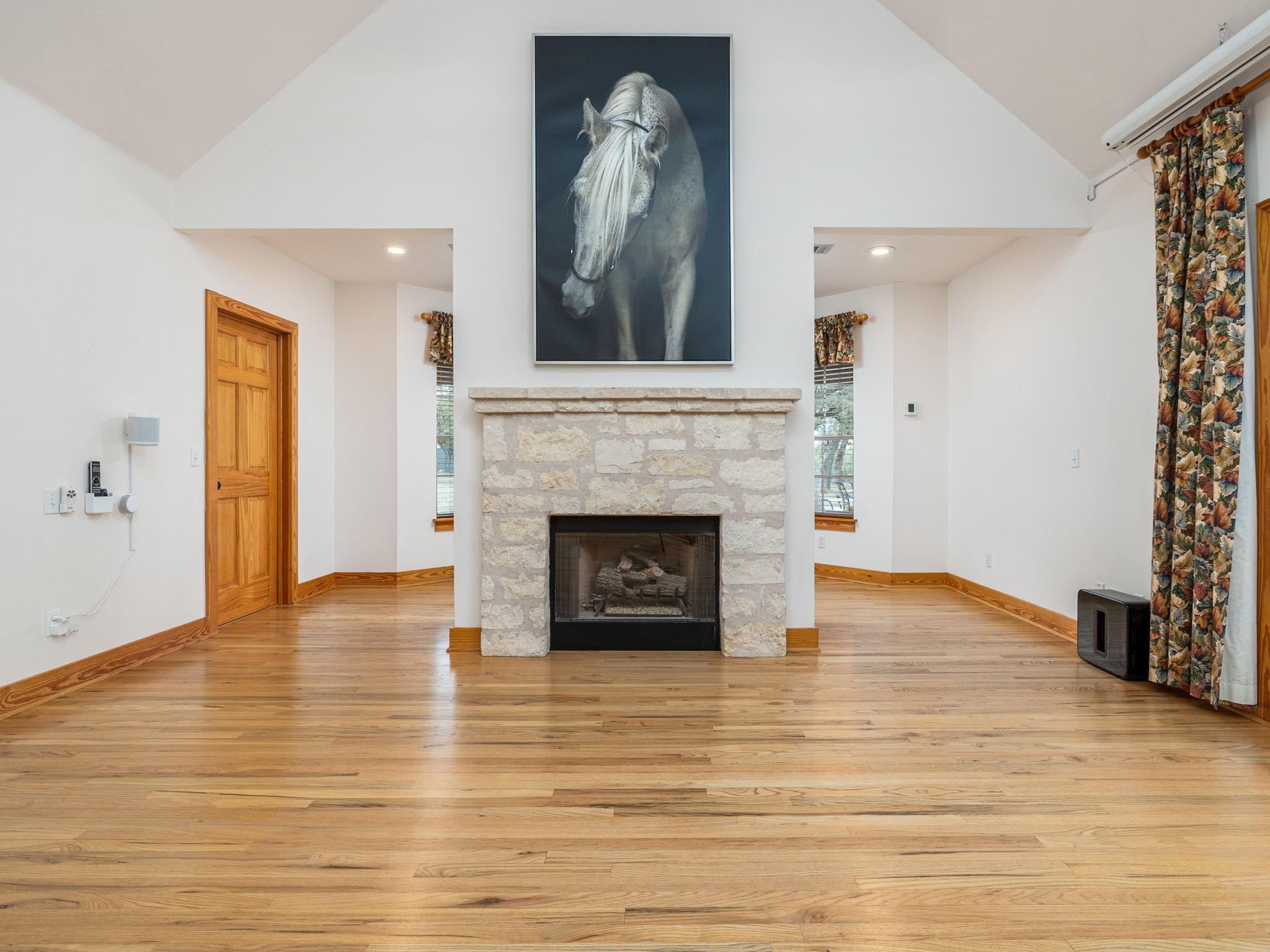 Driftwood, Texas 78619, United States, 3 Bedrooms Bedrooms, ,4 BathroomsBathrooms,Residential,Active,87860