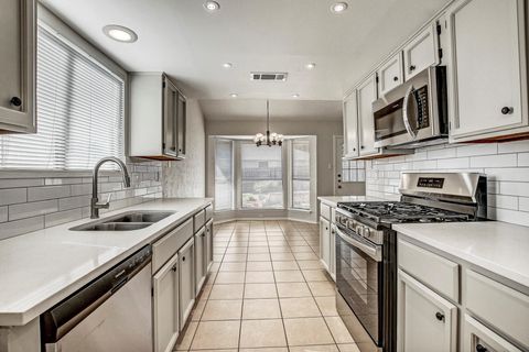 2109 Delvin LN Austin TX 78728