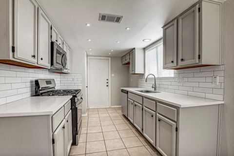Tiny photo for 2109 Delvin LN, Austin, TX 78728 (MLS # 3601037)