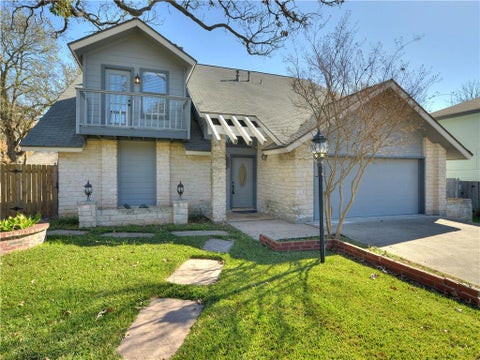 Photo of 1707 Brokenshoe DR, Round Rock, TX 78681 (MLS # 5332464)