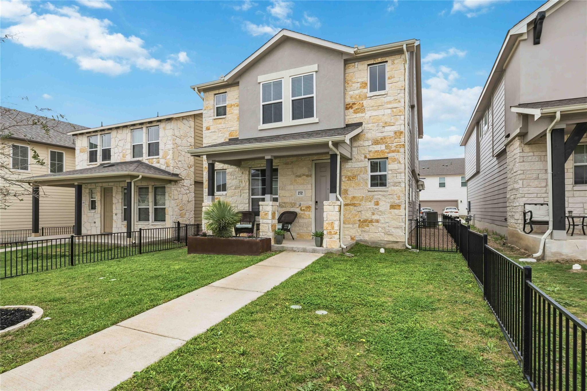 272 Lost Mine Peak LN