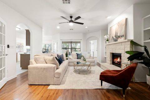 809 Hedgewood DR Georgetown TX 78628