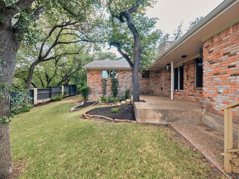 Tiny photo for 7601 Parkview CIR, Austin, TX 78731 (MLS # 8304897)