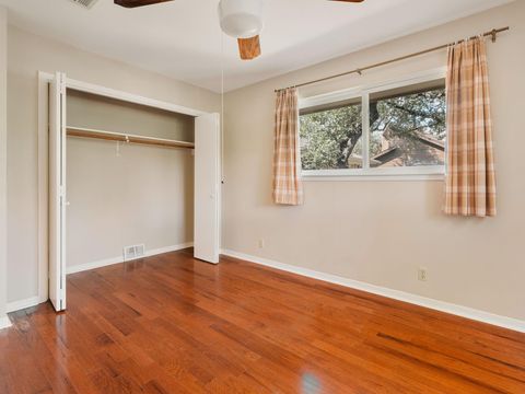 Tiny photo for 7601 Parkview CIR, Austin, TX 78731 (MLS # 8304897)