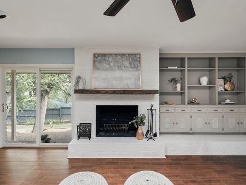 Tiny photo for 7601 Parkview CIR, Austin, TX 78731 (MLS # 8304897)