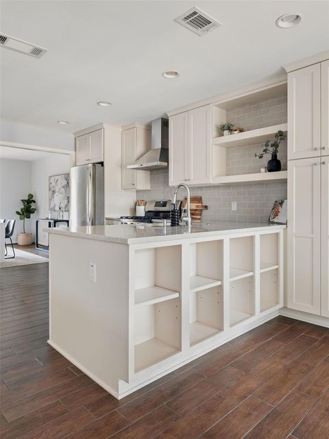 Tiny photo for 7601 Parkview CIR, Austin, TX 78731 (MLS # 8304897)