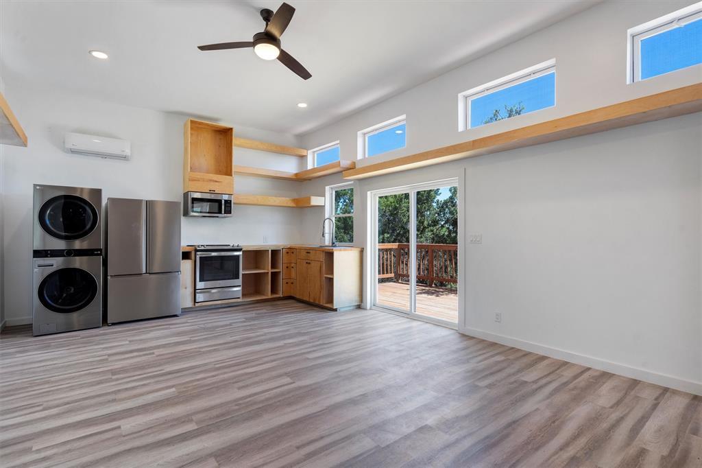 6009 La Paloma LN