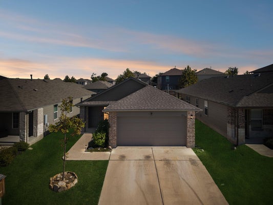 216 DORCHESTER DR, KYLE, TX 78640 - Image 73e1d7025c1b7aa7ddc4e5377e9c6094/2779235583