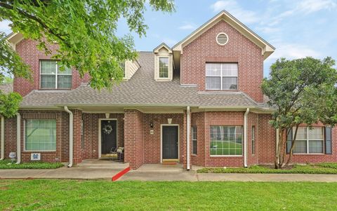 5515 Davis LN 32 Austin TX 78749