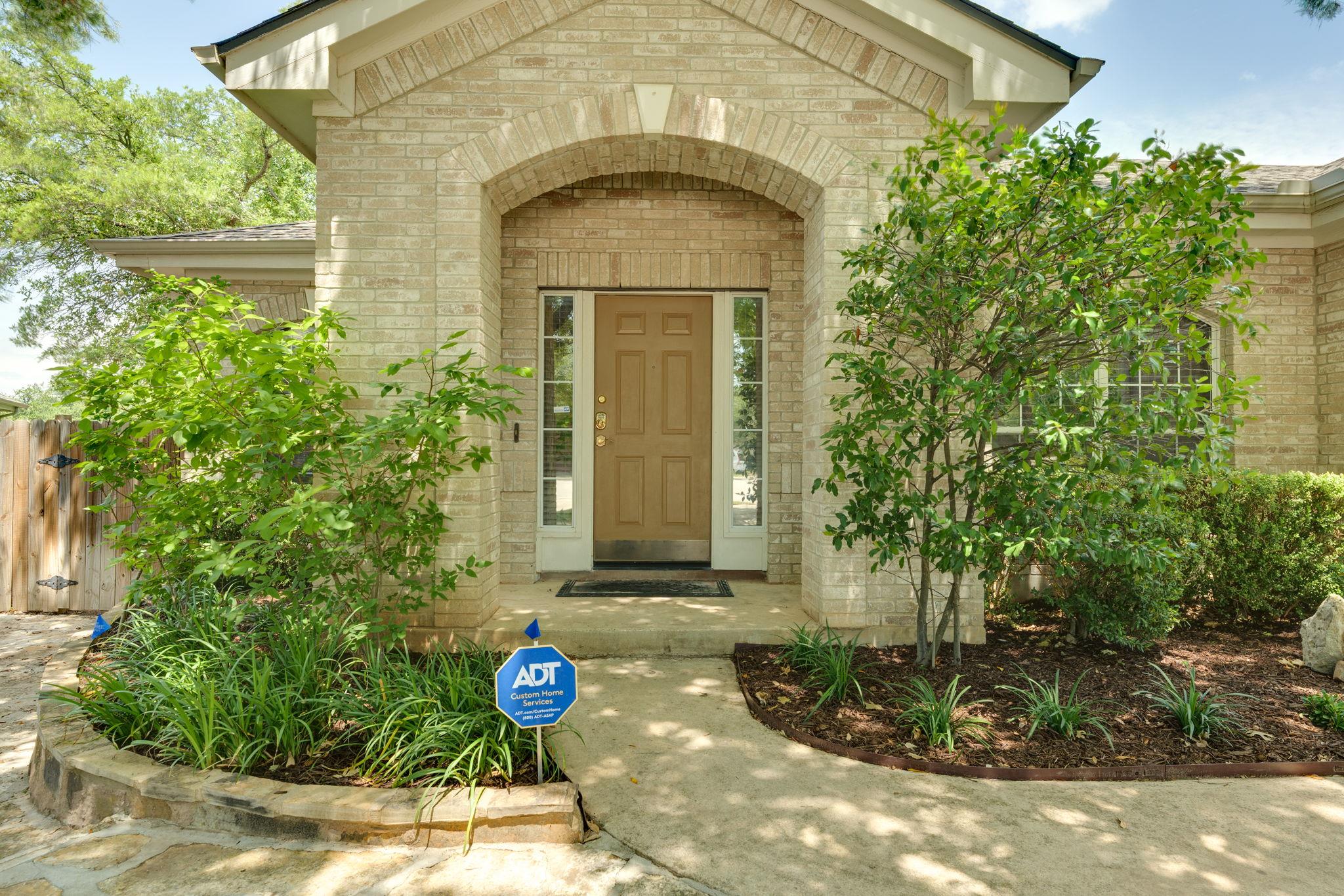 2601 Cascade Falls DR