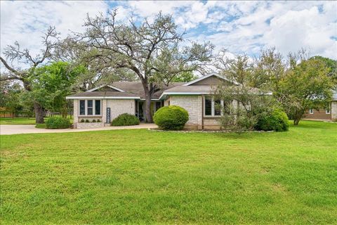 Photo of 314 Turnstone DR, Buda, TX 78610 (MLS # 9734931)