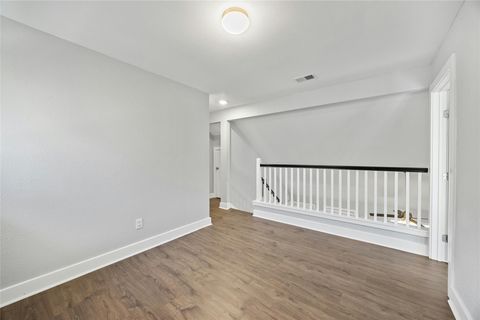 Tiny photo for 3106 Leaf CIR, Austin, TX 78759 (MLS # 3293334)
