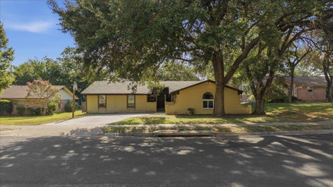Photo of 11309 January DR, Austin, TX 78753 (MLS # 3446105)