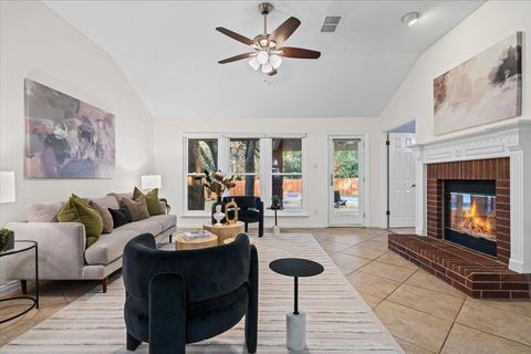 Tiny photo for 11713 Hobbiton TRL, Austin, TX 78739 (MLS # 8107371)