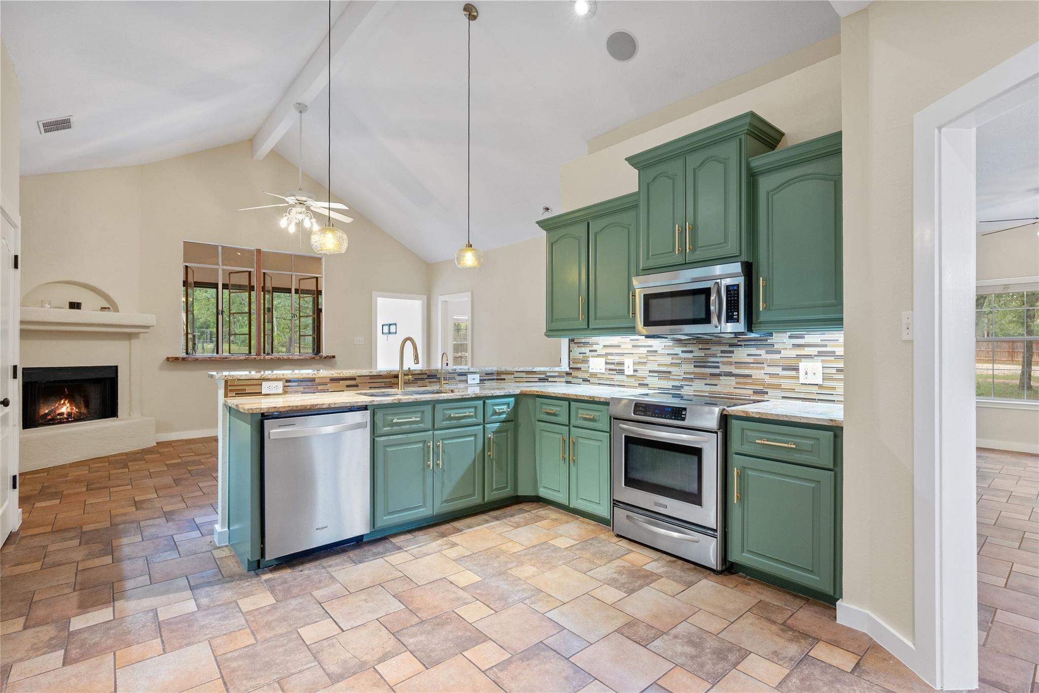 275 W Oak LOOP