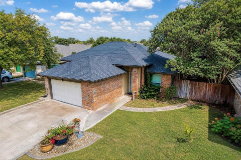 Photo of 608 Saunders DR, Round Rock, TX 78664 (MLS # 8661846)
