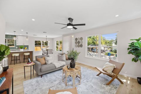 Tiny photo for 2009 Hamilton Ave, Austin, TX 78702 (MLS # 5648462)