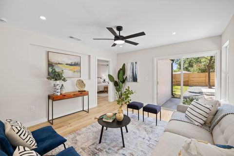Tiny photo for 2009 Hamilton Ave, Austin, TX 78702 (MLS # 5648462)