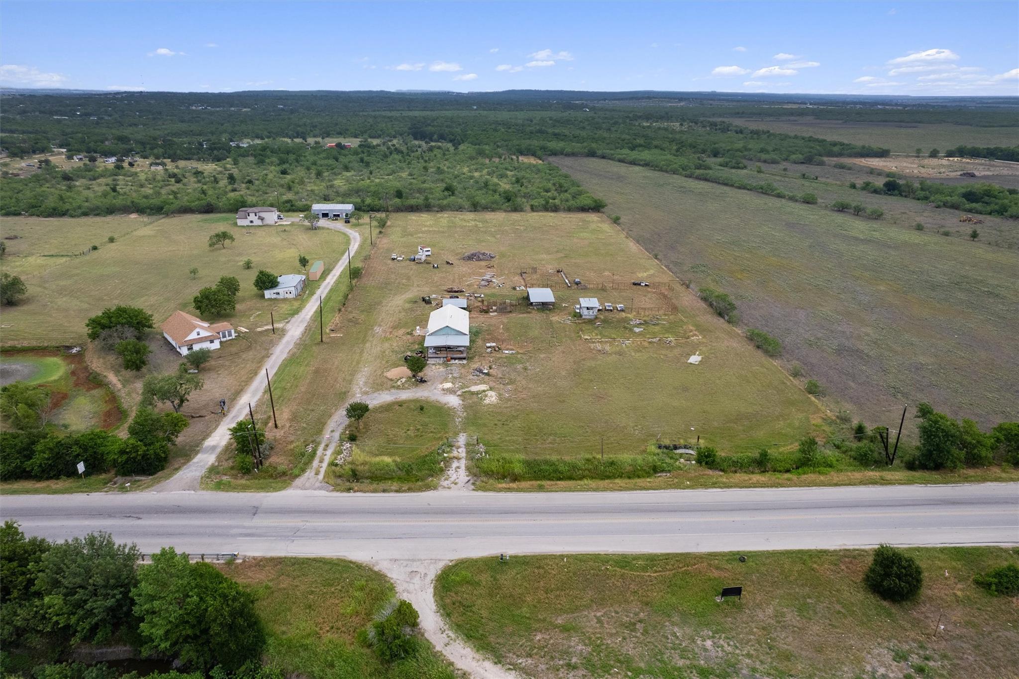 14600 F M Road 812