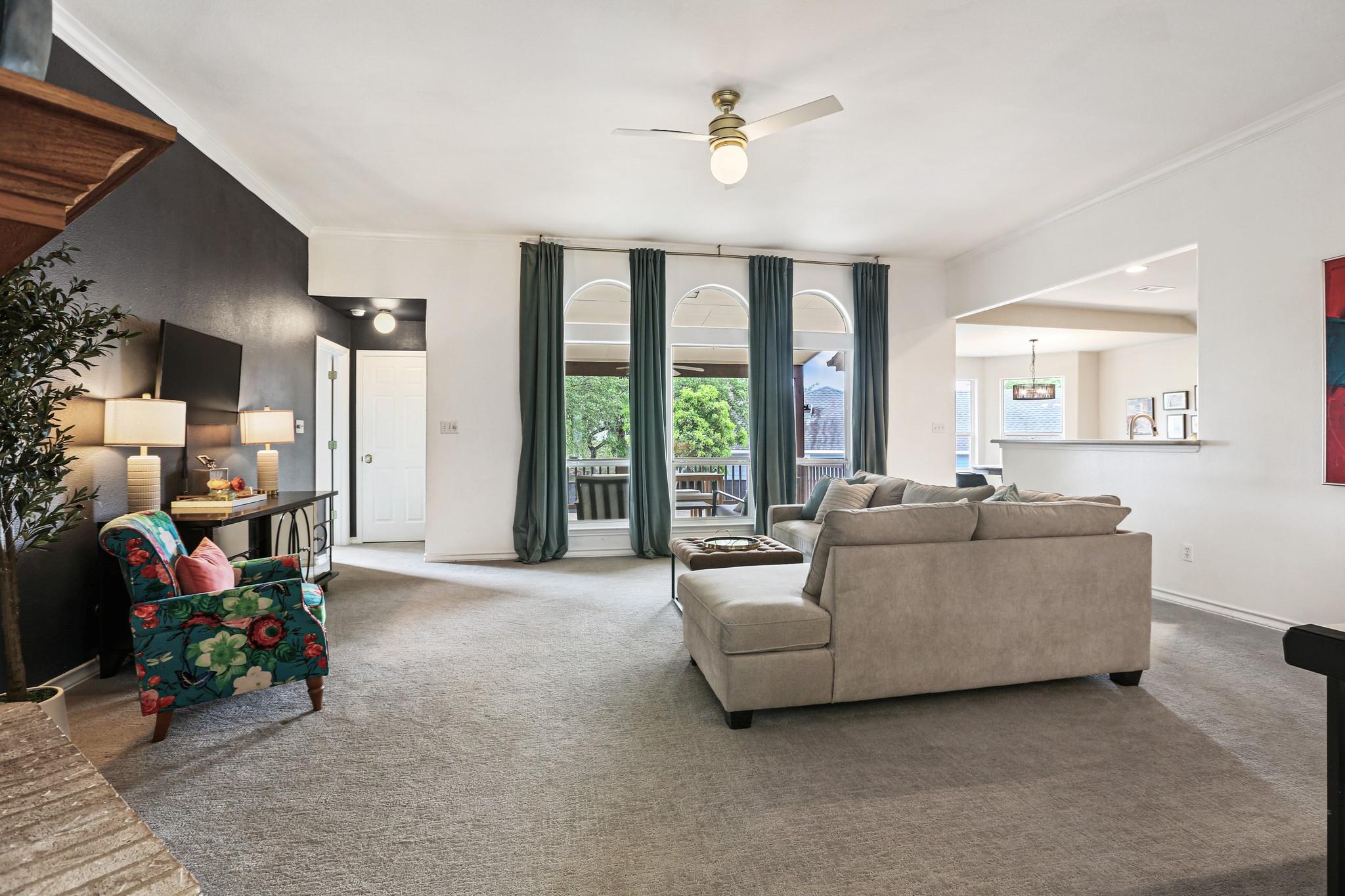 21105 Newport CV
