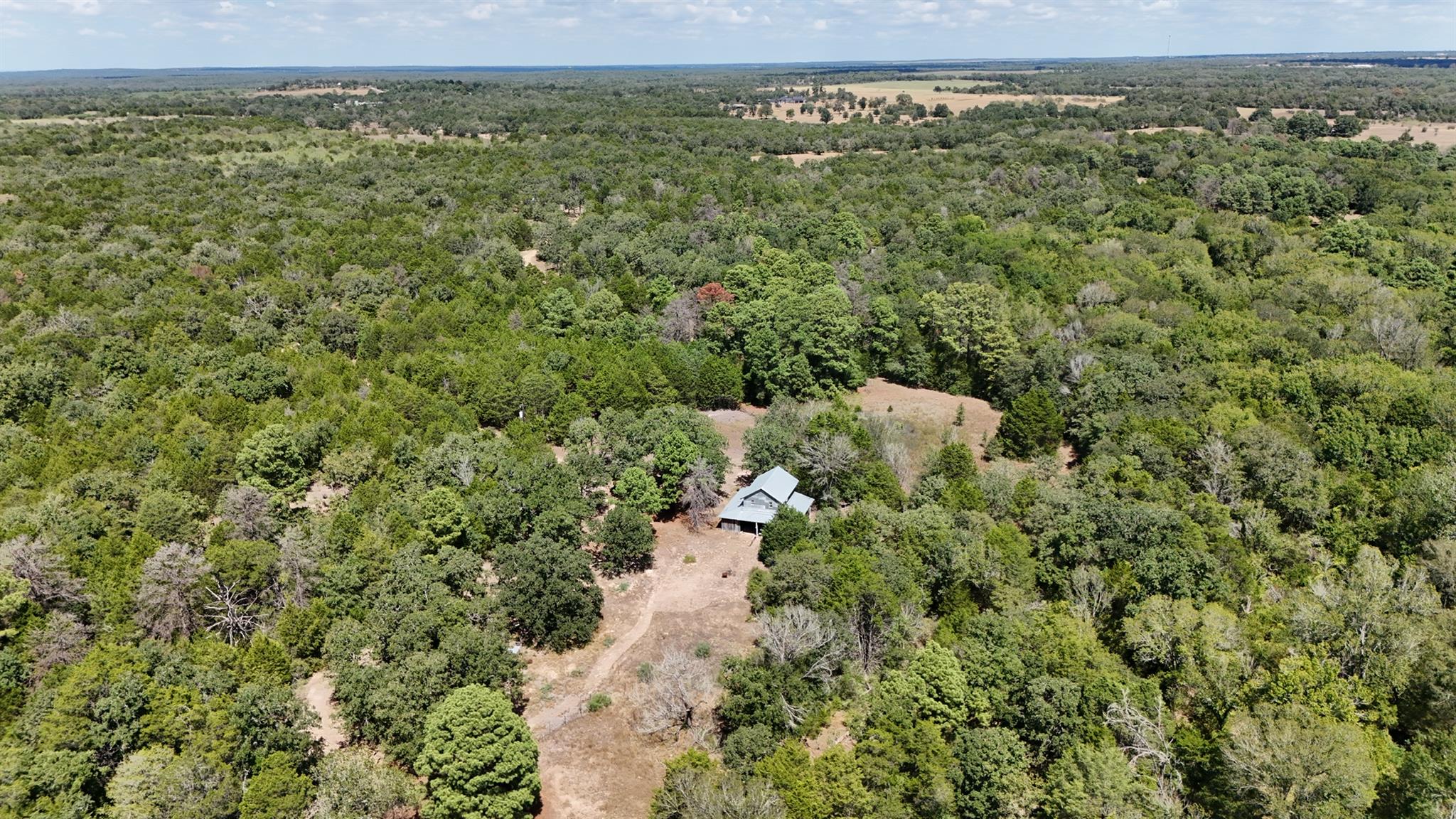 242 Cody LN